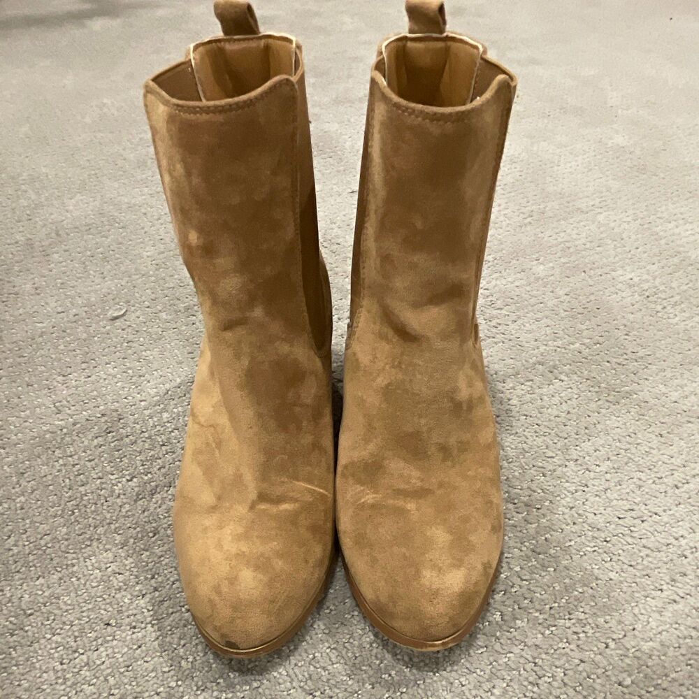 French Connection Womenβs 8.5 Tan Faux Suede Chelsea Ankle Boots Block Heel